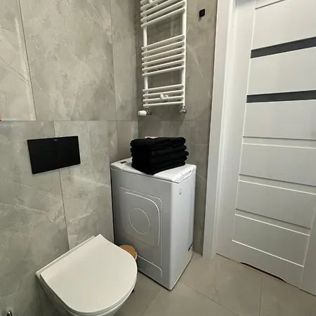 Totu Today-sienna Grobla Apartamenty, Faktura Vat, Self Check-in