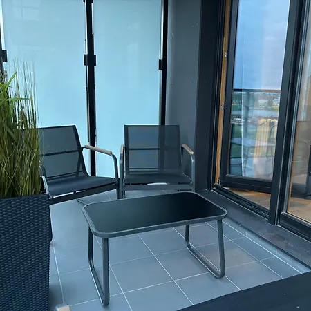 Totu Today-sienna Grobla Apartamenty, Faktura Vat, Self Check-in